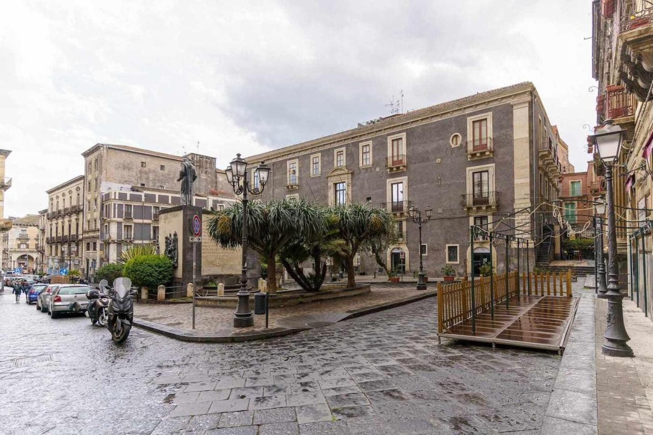 קטאניה Crociferi Luxury Apartment מראה חיצוני תמונה